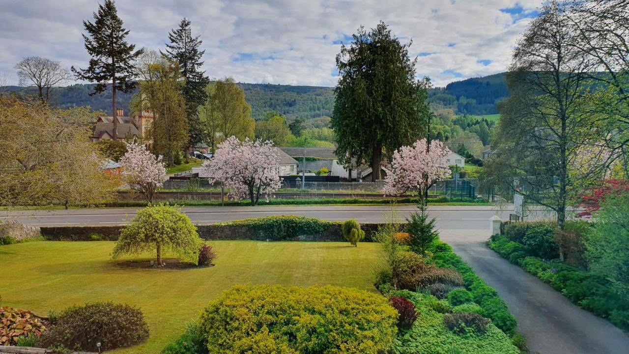 Willows Bed & Breakfast Питлохри Экстерьер фото