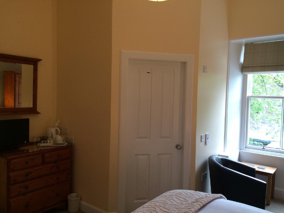 Willows Bed & Breakfast Питлохри Экстерьер фото