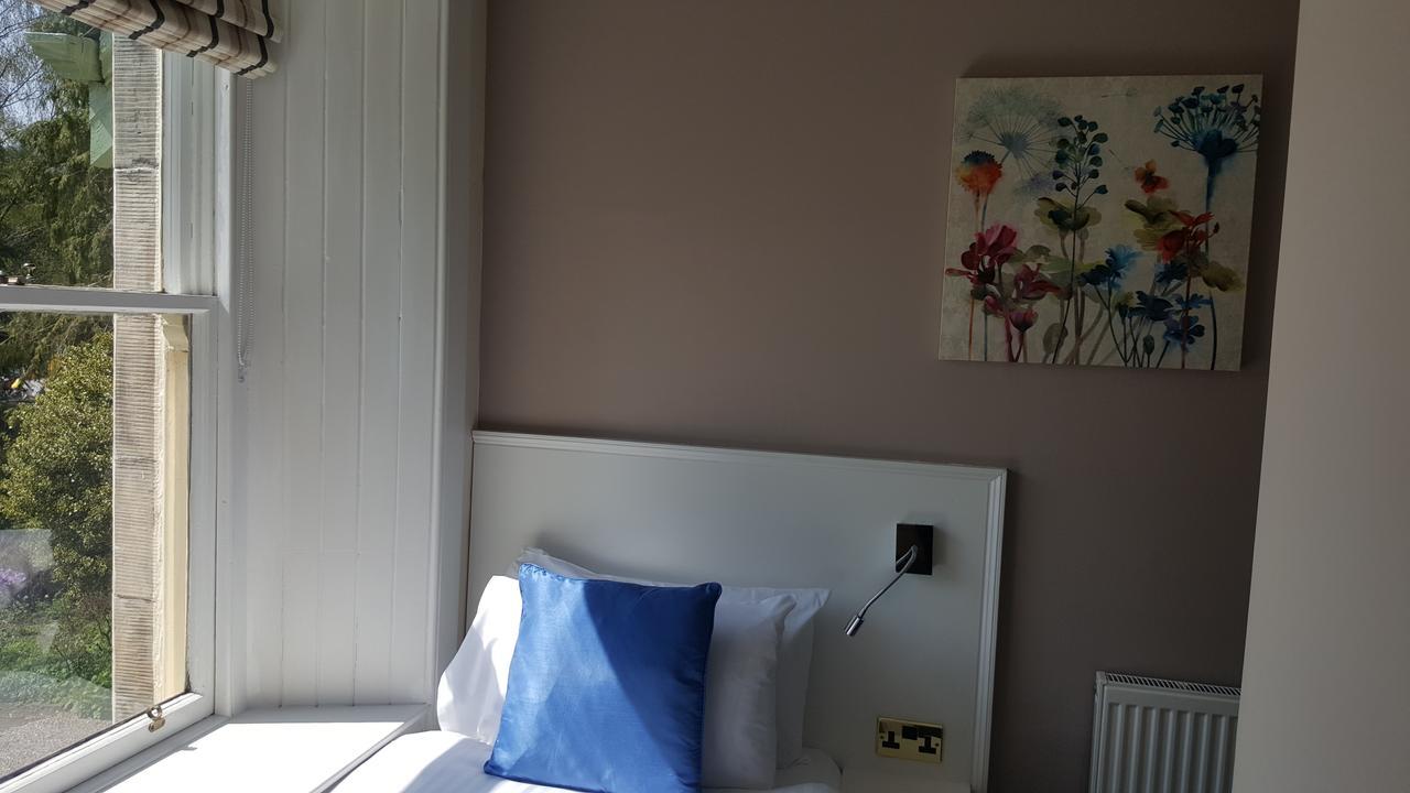 Willows Bed & Breakfast Питлохри Экстерьер фото