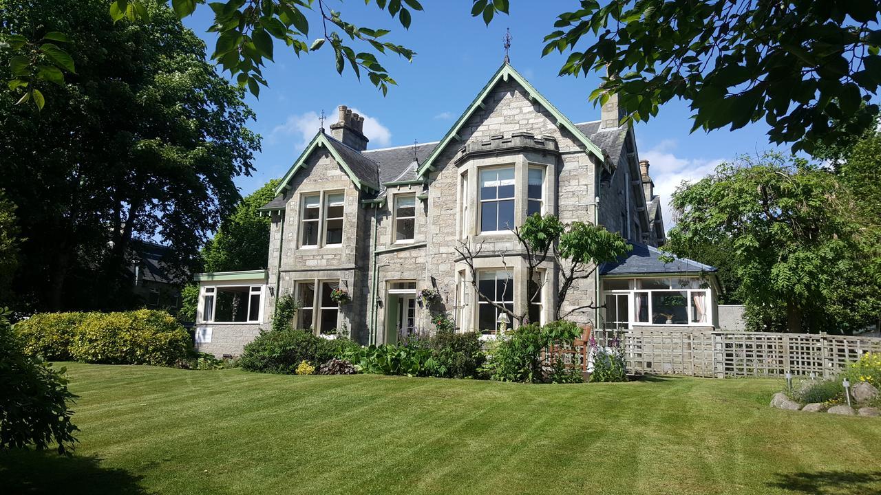 Willows Bed & Breakfast Питлохри Экстерьер фото